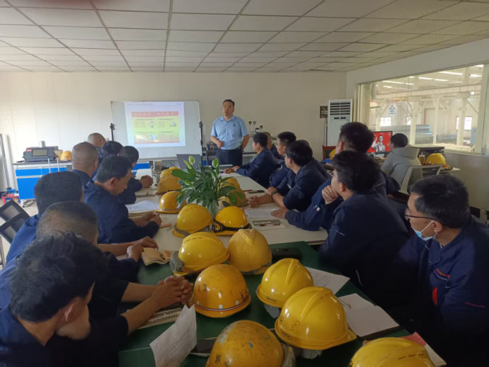 钢管公司、防腐保温公司组织消防知识培训和消防演练活动